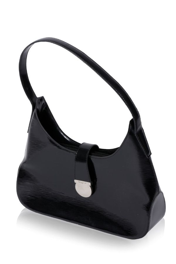 FERRAGAMO SMALL BLACK PATENT SHOULDER BAG