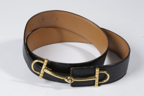 HERMES: SNAFFLE BIT BELT FASHIONED IN BLACK LEATHER