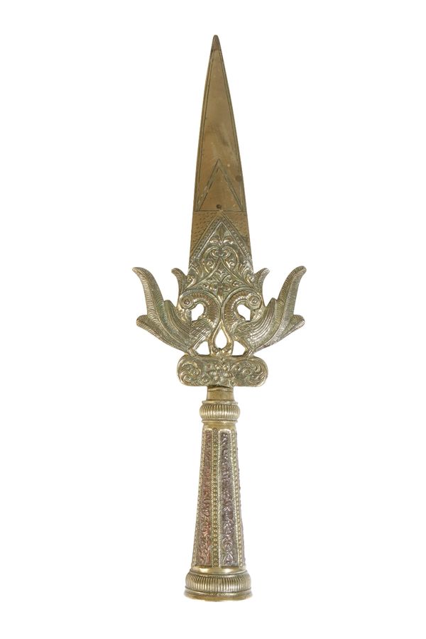 LATE 19TH CENTURY INDIAN BRASS AND COPPER CEREMONIAL SPEAR HEAD