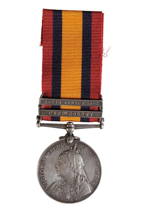 TWO BAR QUEENS SOUTH AFRICA MEDAL to 3553 Pte. G. Harvey