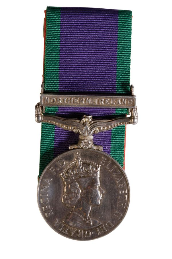 GENERAL SERVICE MEDAL clasp Northern Ireland to 25136114 Gdsm. A.J. Hearne