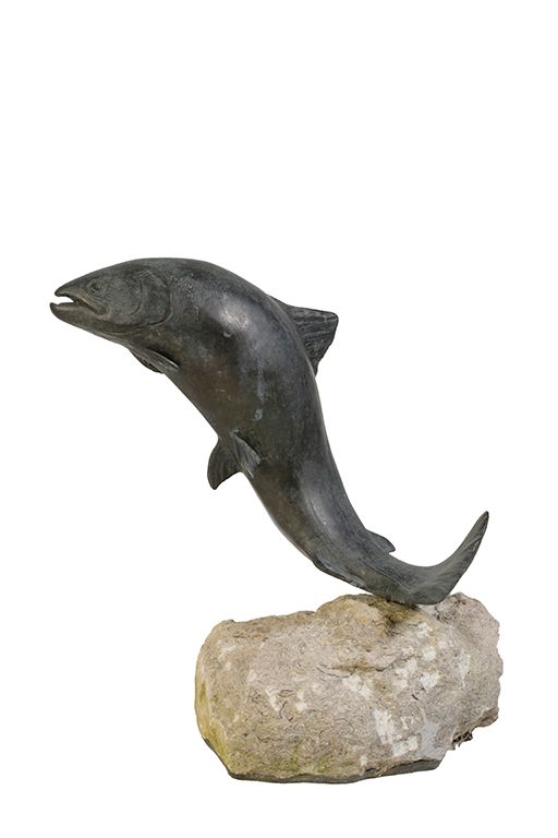 BRONZE SCULPTURE OF A LEAPING SALMON