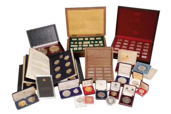 COLLECTION OF ROYAL, POLITICAL AND EXHIBITION MEDALS AND COINS