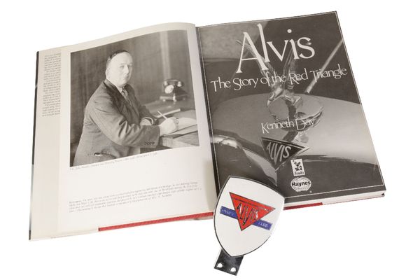 ALVIS OWNERS CLUB ENAMEL AND CHROME PLATED CAR BADGE