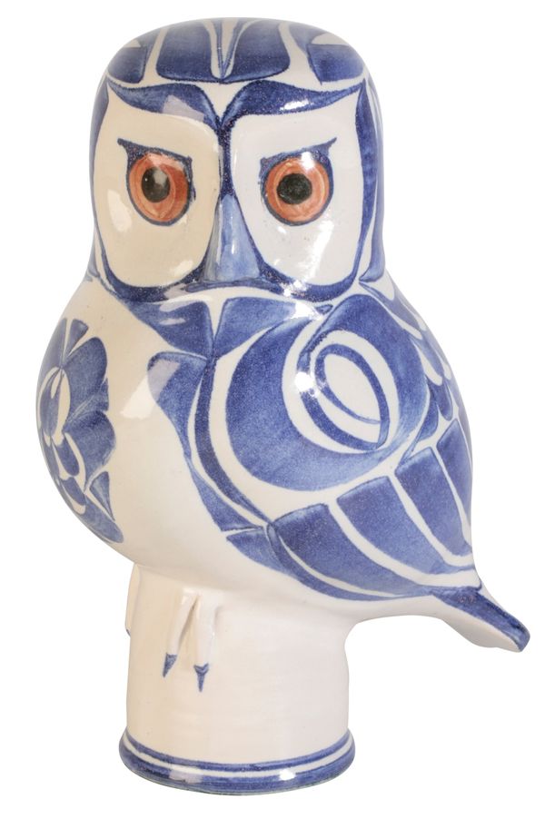 ALDERMASTON INTEREST: A LAURENCE MCGOWAN EARTHENWARE OWL