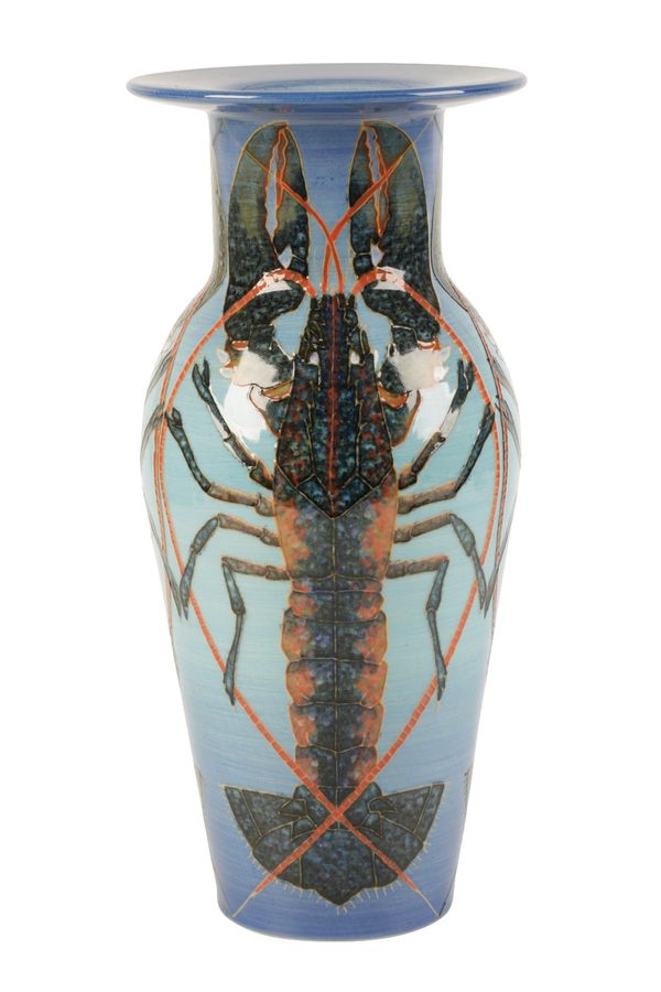 DENNIS CHINAWORK: A "LOBSTER" TRIAL VASE