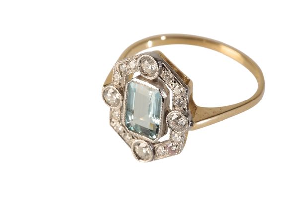 VICTORIAN STYLE AQUAMARINE AND DIAMOND RING