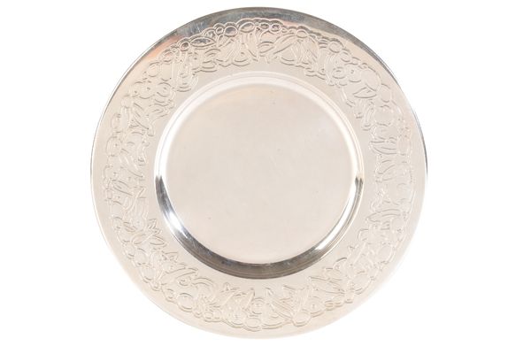 ASPREY & CO: A CONTEMPORARY SILVER DISH