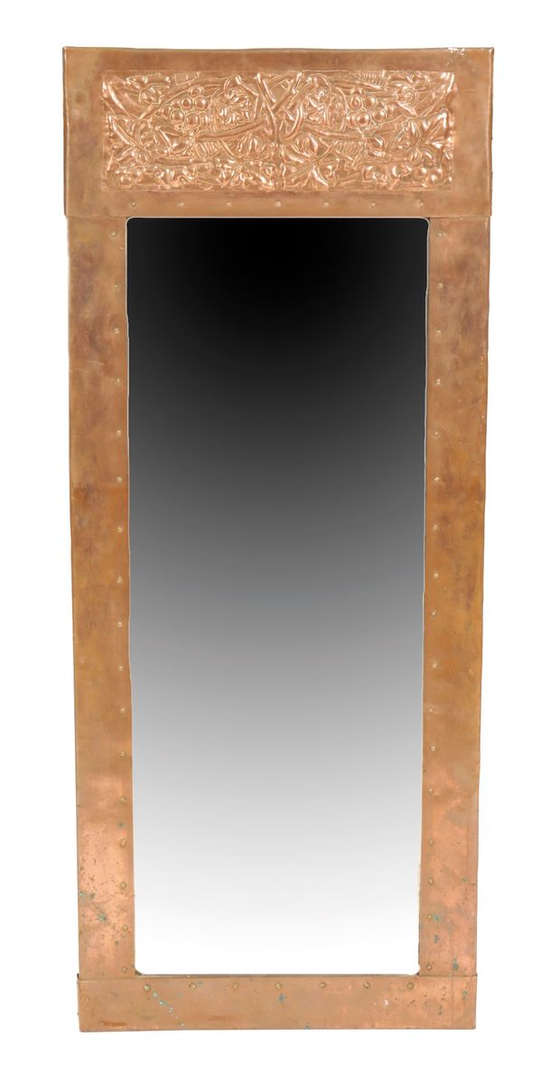 IN THE MANNER OF KESWICK SCHOOL: AN ARTS AND CRAFTS COPPER FRAMED MIRROR