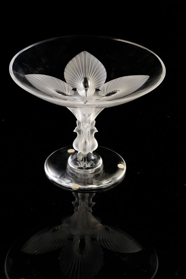 LALIQUE: A "VIRGINIA" FROSTED AND CLEAR GLASS COMPORT