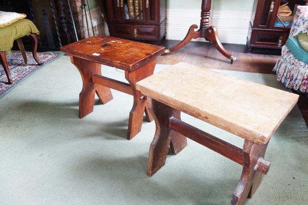 FOUR ASSORTED TRESTLE-TYPE STOOLS (4)