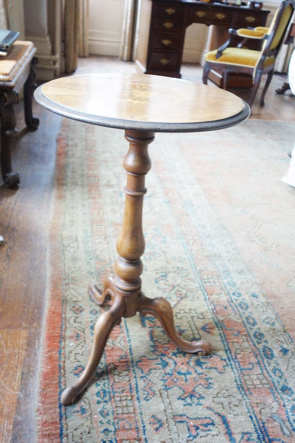 A VICTORIAN ROSEWOOD AND MARQUETRY PILLAR TABLE