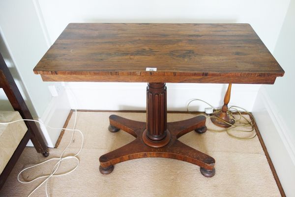 A WILLIAM IV ROSEWOOD LIBRARY TABLE