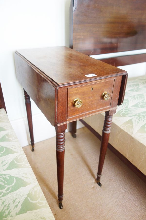 A REGENCY MAHOGANY SMALL PEMBROKE TABLE