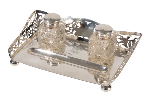 EDWARDIAN SILVER INK STAND, Sheffield, 1906