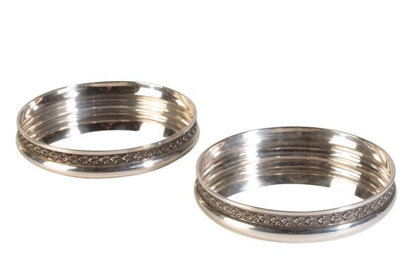 PAIR OF CONTEMPORARY ITALIAN SILVER COASTERS, by Donato Zaccaro