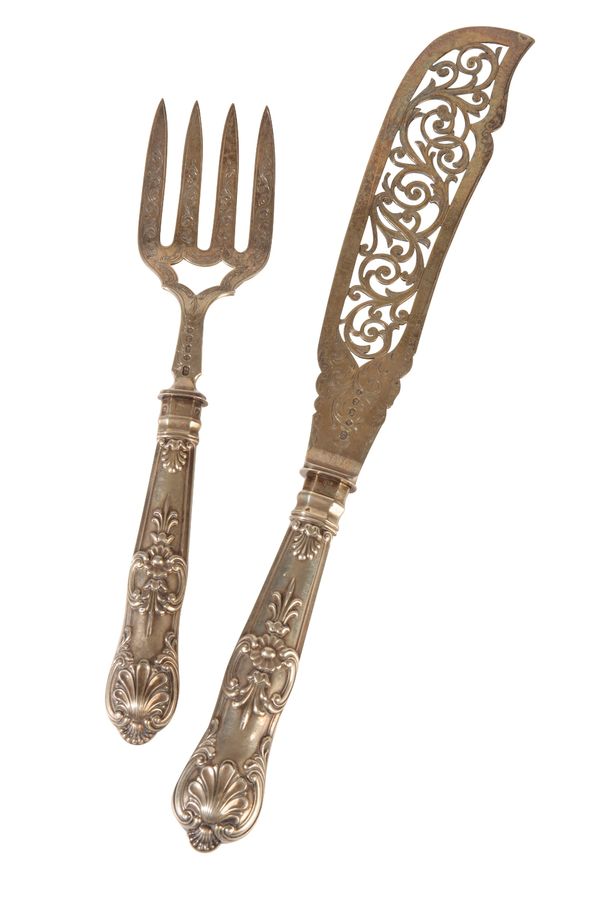 PAIR OF VICTORIAN QUEENS PATTERN SILVER-GILT FISH SERVERS, by John Gilbert, Birmingham, 1864