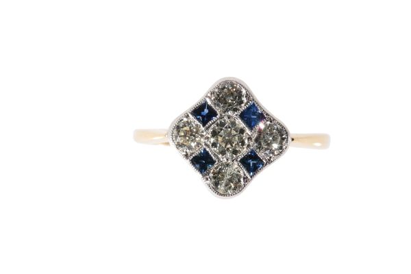 ART DECO STYLE DIAMOND AND SAPPHIRE RING