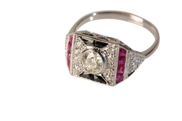 ART DECO STYLE RUBY DIAMOND AND ONYX RING