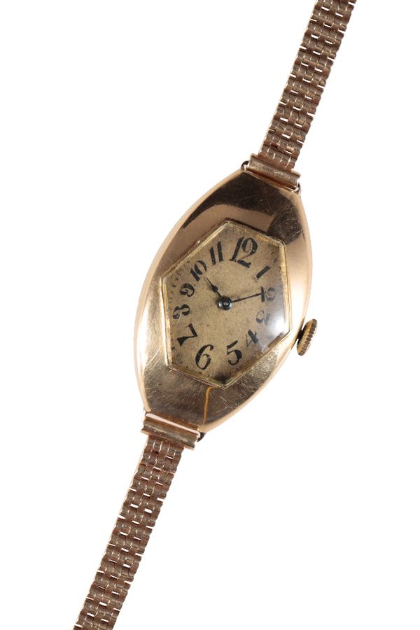 LADY'S 9CT GOLD BRACELET WATCH