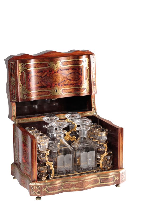 FRENCH BOULLE AND KINGWOOD TANTALUS, 19TH CENTURY