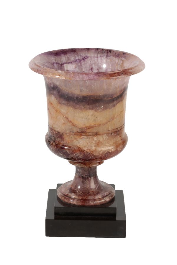 FINE BLUE JOHN CAMPANA URN