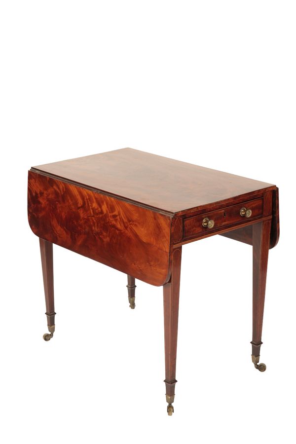 A GEORGE III MAHOGANY SUTHERLAND TABLE