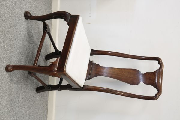 GEORGE I WALNUT SIDE CHAIR