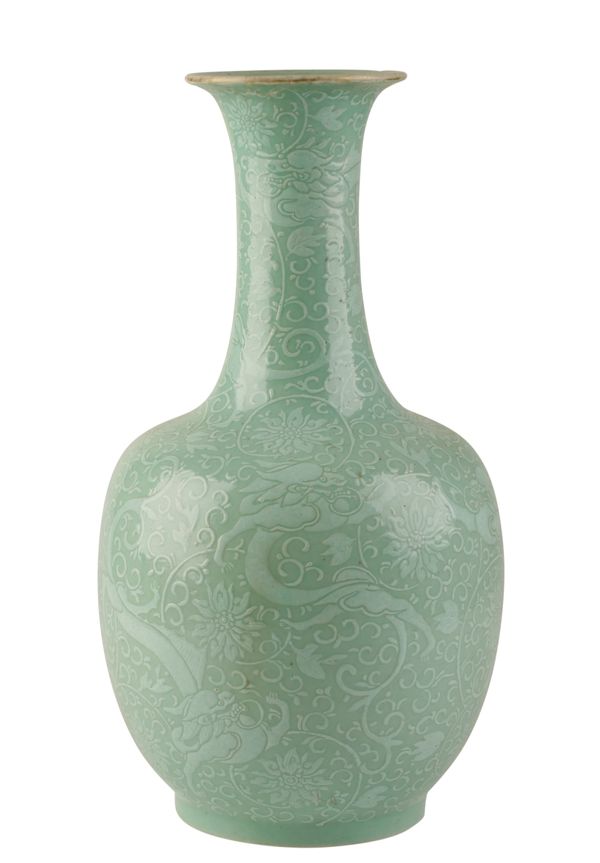 SLIP-DECORATED CELADON-GLAZE VASE