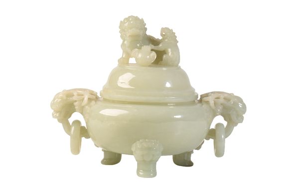 FINE WHITE JADE TRIPOD CENSER AND COVER