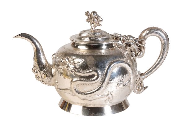 FINE EXPORT SILVER TEAPOT, SIGNED TA MAO XING