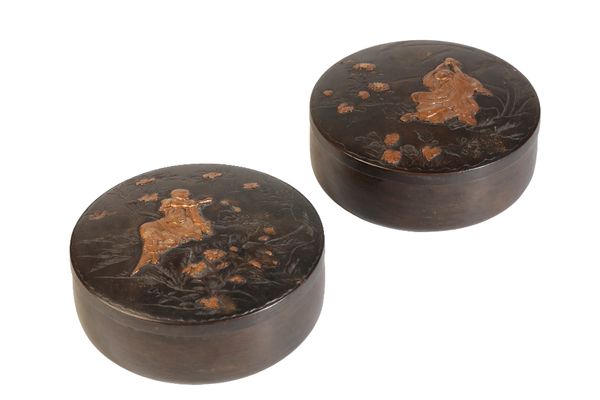 PAIR OF JAPANESE BRONZE-METAL CIRCULAR BOXES AND COVERS