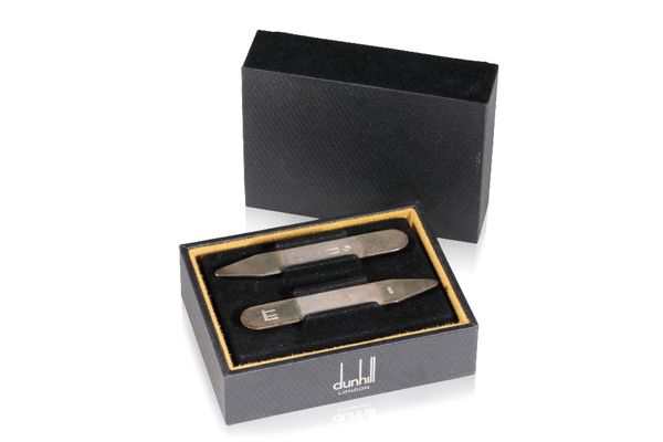 DUNHILL PAIR OF GENTLEMAN'S SILVER COLLAR STIFFENERS