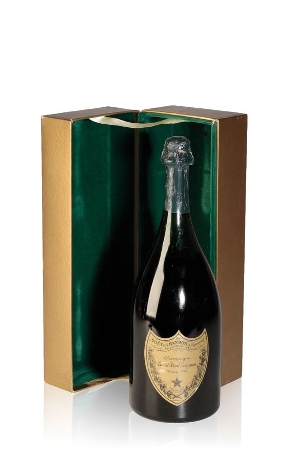 CHAMPAGNE: DOM PÉRIGNON, 1966