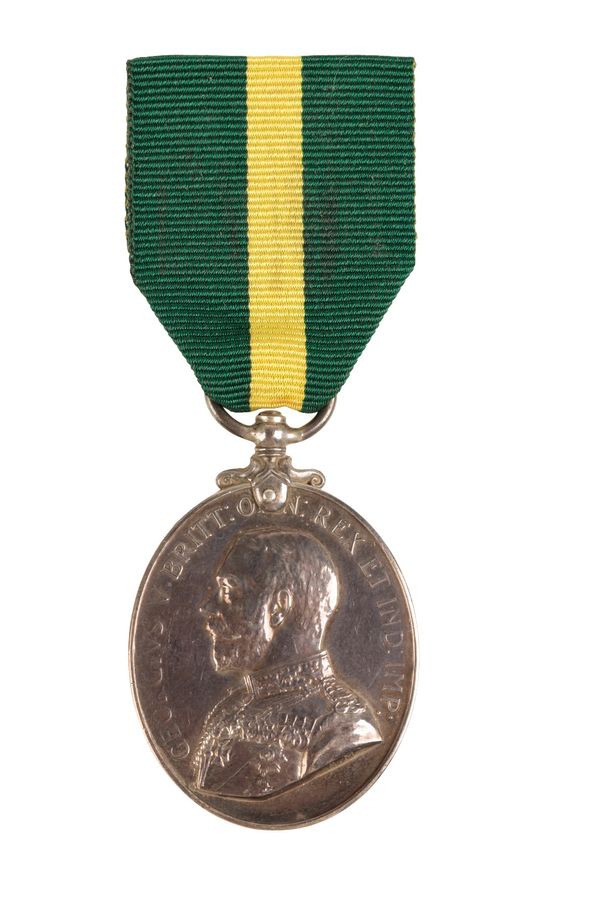 TERRITORIAL FORCE EFFICIENCY MEDAL TO PTE J MCGREGOR 4TH SEAFORTHS