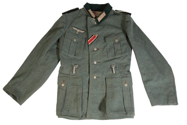 ORIGINAL MODEL 1938 GERMAN ARMY FIELD TUNIC