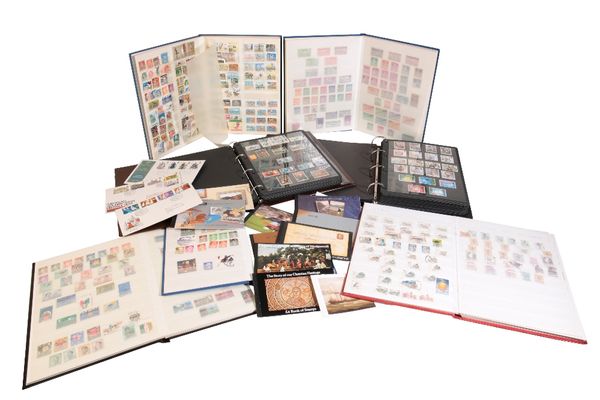 LOOSE LEAF STAMP ALBUM