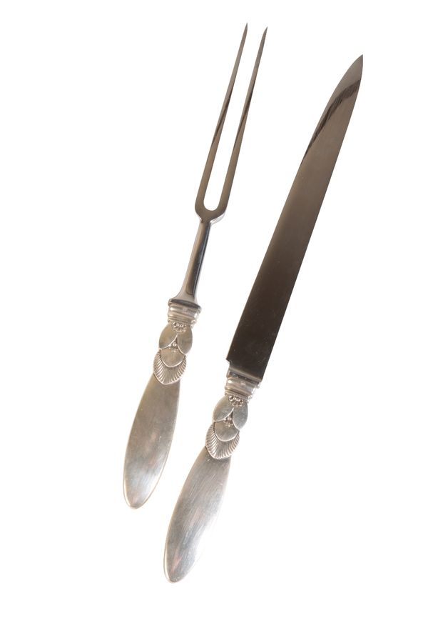 GUNDORPH ALBERTUS FOR GEORG JENSEN: A "CACTUS" SILVER HANDLED CARVING SET