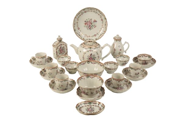 A CHINESE EXPORT PART TEA AND COFFEE SERVICE