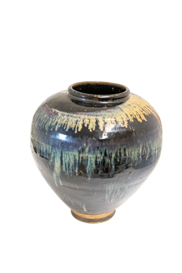 LARGE FLAMBE-GLAZE OVOID VASE, QING DYNASTY, 19TH CENTURY