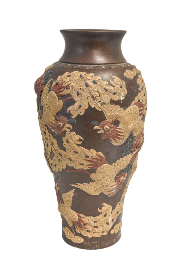 IMPRESSIVE CARVED YIXING VASE, LATE QING / REPUBLIC PERIOD