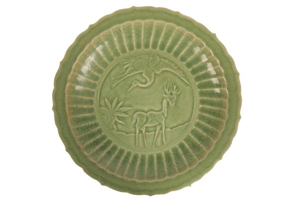 CELADON-GLAZE 'DEER AND CRANE' CHARGER, REPUBLIC PERIOD