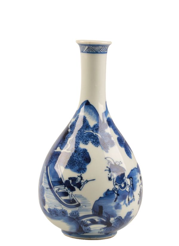 BLUE AND WHITE PEAR-SHAPED VASE, KANGXI PERIOD