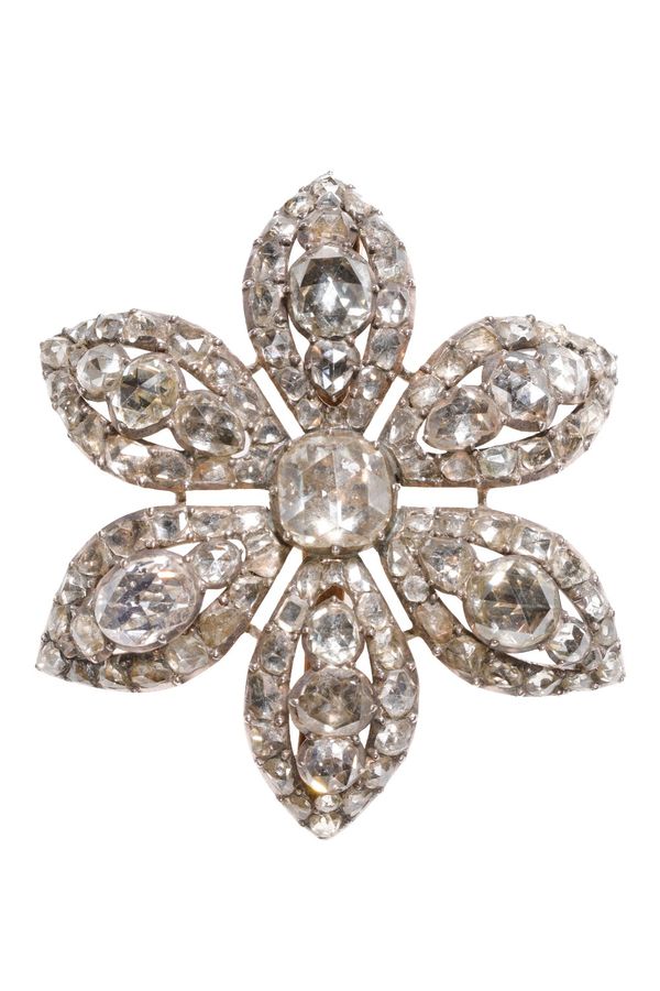 GEORGE III DIAMOND FLOWER HEAD BROOCH / PENDANT