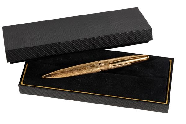 DUNHILL: A GOLD PLATED "TORPEDO" PROPELLING PENCIL