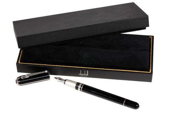 DUNHILL: A "SIDECAR" LIMOUSETTE FOUNTAIN PEN