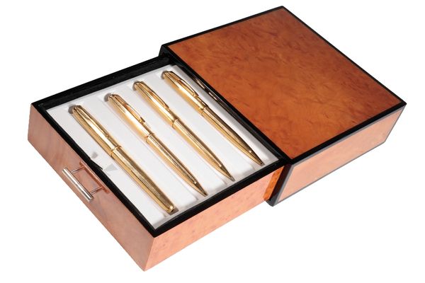 PARKER: TWO GOLD PLATED "SONNET" PEN SETS