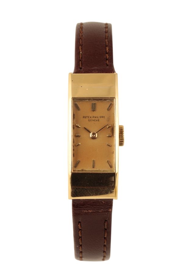 PATEK PHILLIPPE: 18CT GOLD GENTLEMAN'S WRISTWATCH