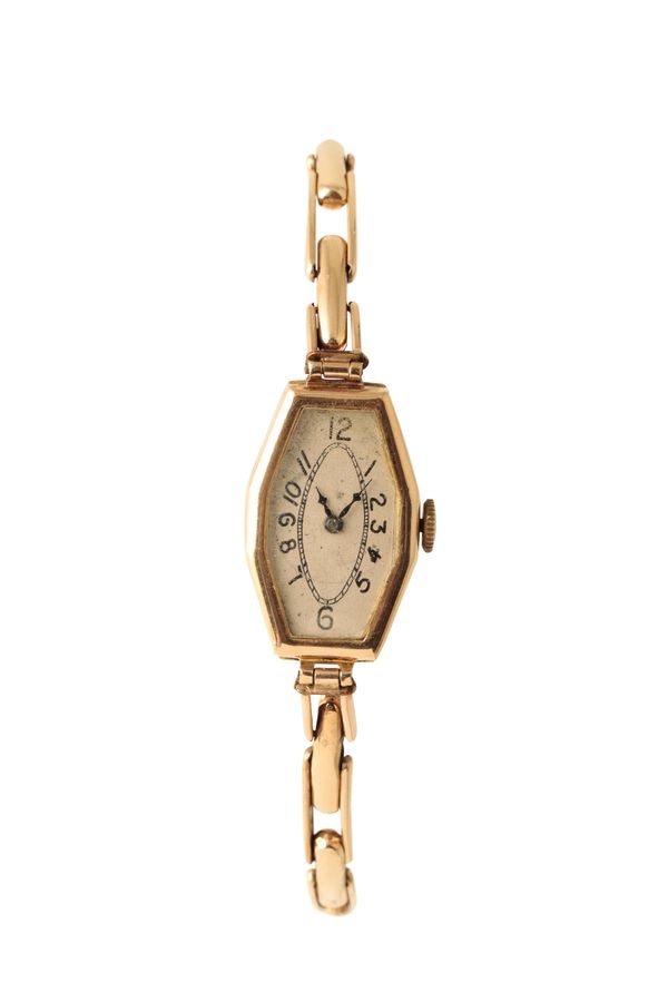 9CT GOLD LADY'S BRACELET WATCH