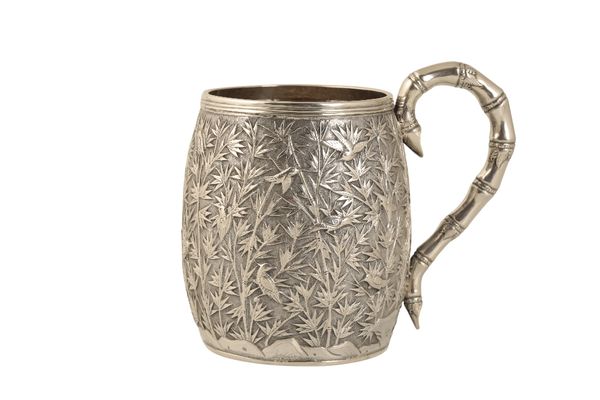 19TH CENTURY CHINESE EXPORT CANTONESE SILVER MUG